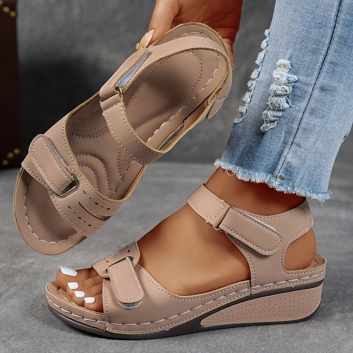 Magda | Trendige Orthopädische Sandalen