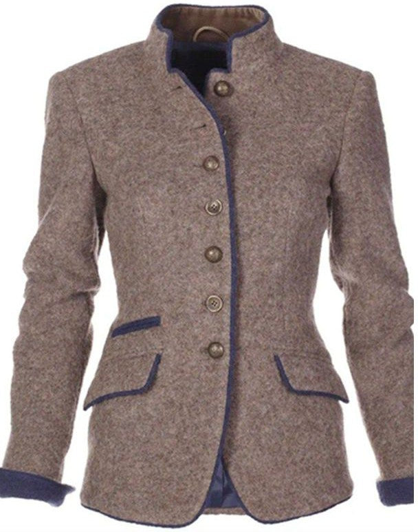 Jana | MAßGEFERTIGTER WINTER-BLAZER MIT ELEGANTER BÄUCHLEINABDECKUNG