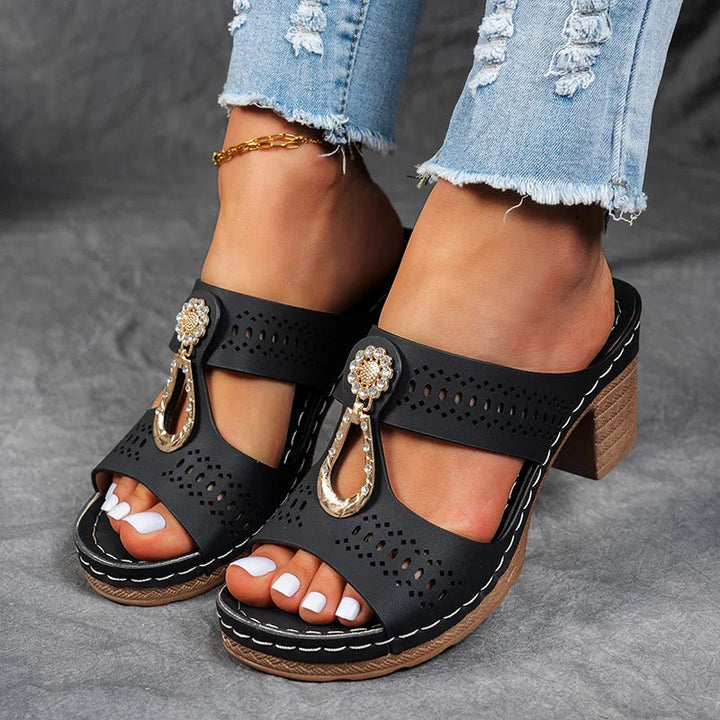 Liesbeth | Schicke und bequeme orthopädische Sandalen