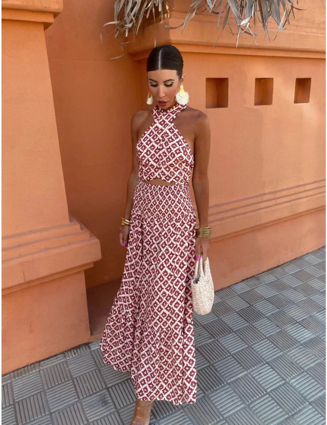 Wiebke | Midikleid mit schulterfreien Trägern