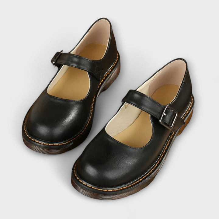 Herlinde | Vintage Mary Janes